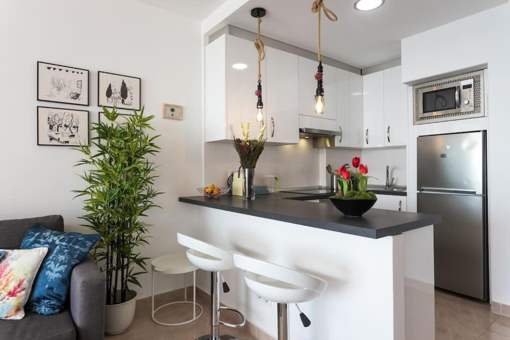 Apartamento Con Vistas Al Mar Primera Linea De Playa Del Postiguet 알리칸테 외부 사진